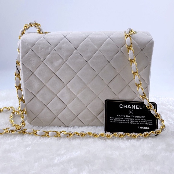Chanel Pure White Mini Flap Bag - Picture 6 of 16